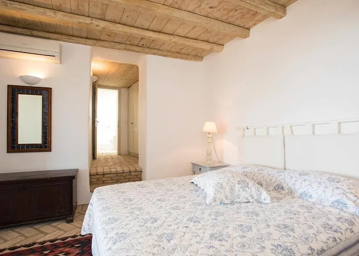 Villa Oasis A Magical Garden In Mykonos Town