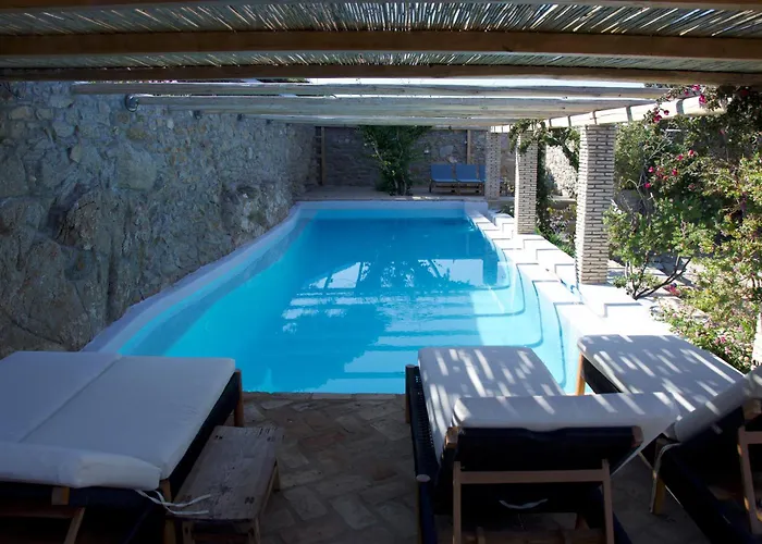 Oasis A Magical Garden In * Mykonos Town